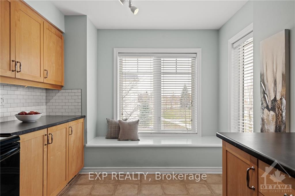 Photo 15 of 2090 Madrid Avenue, Ottawa, Barrhaven - Heritage Park — HOMEH