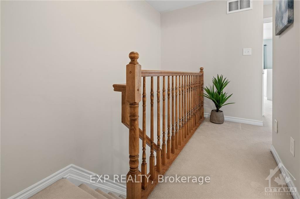 Photo 17 of 2090 Madrid Avenue, Ottawa, Barrhaven - Heritage Park — HOMEH