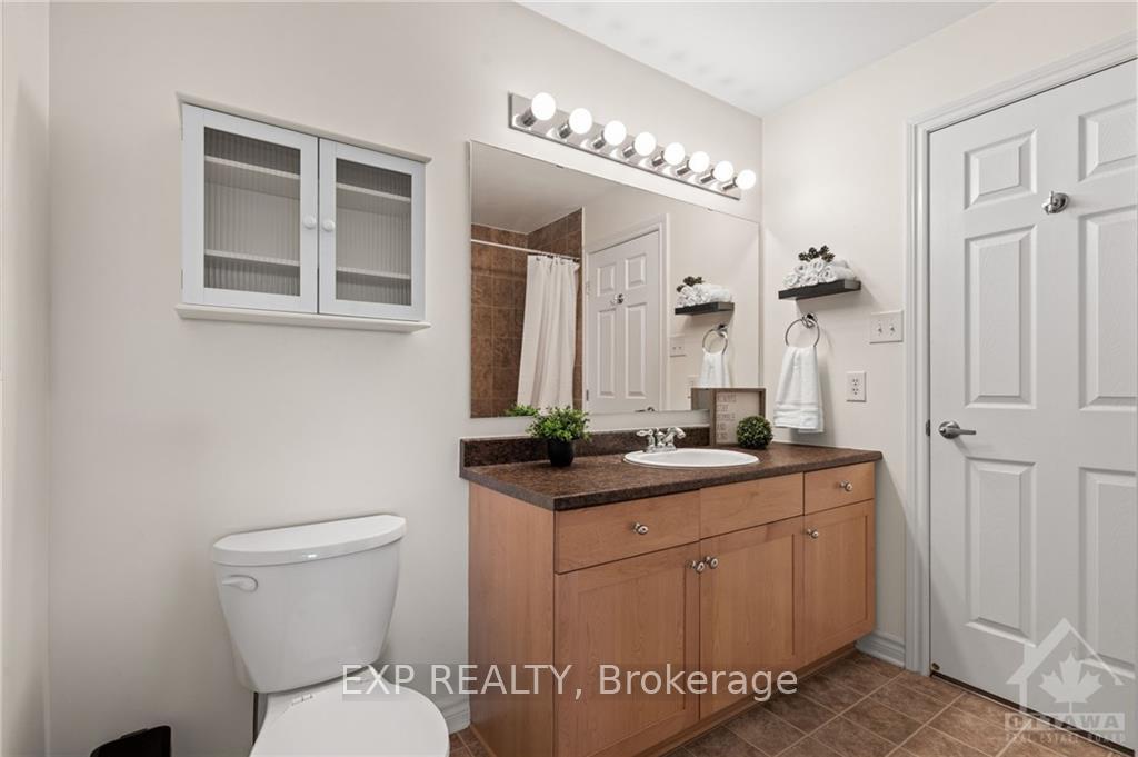 Photo 19 of 2090 Madrid Avenue, Ottawa, Barrhaven - Heritage Park — HOMEH