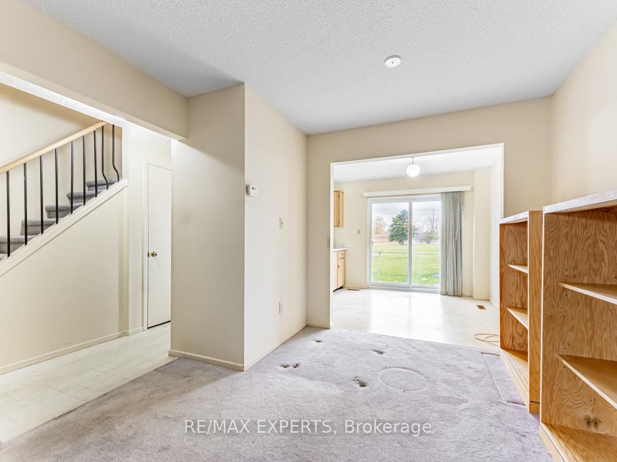 Photo 5 of 50 New Seabury Drive, Vaughan, Glen Shields — HOMEH
