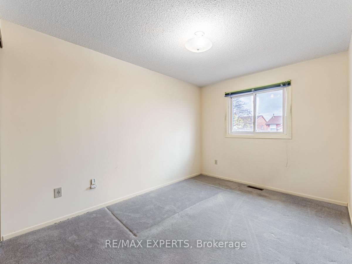 Photo 24 of 50 New Seabury Drive, Vaughan, Glen Shields — HOMEH