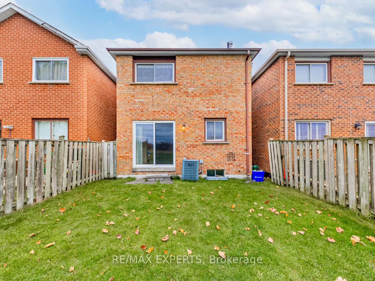 Photo 30 of 50 New Seabury Drive, Vaughan, Glen Shields — HOMEH