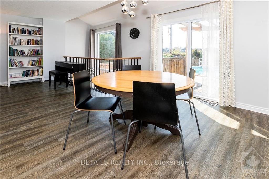 Photo 2 of 38 Armadale Crescent, Ottawa, Barrhaven - Cedargrove/Fraserdale — HOMEH