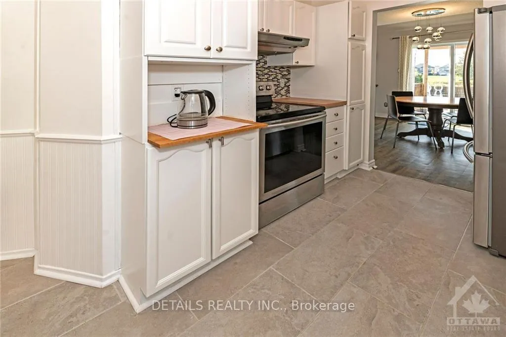 Photo 9 of 38 Armadale Crescent, Ottawa, Barrhaven - Cedargrove/Fraserdale — HOMEH