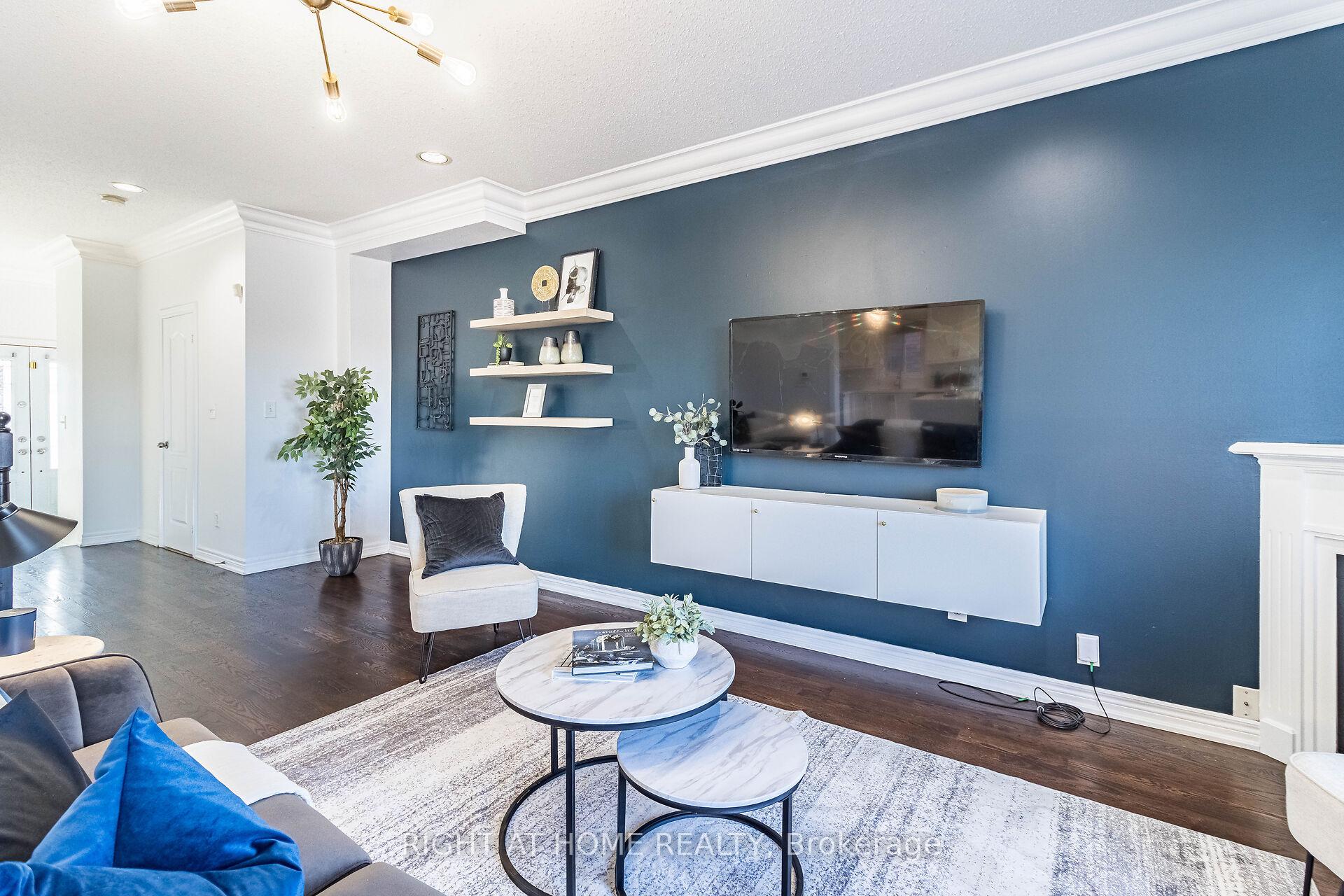 Photo 6 of 137 Queen Isabella Crescent, Vaughan, Vellore Village — HOMEH