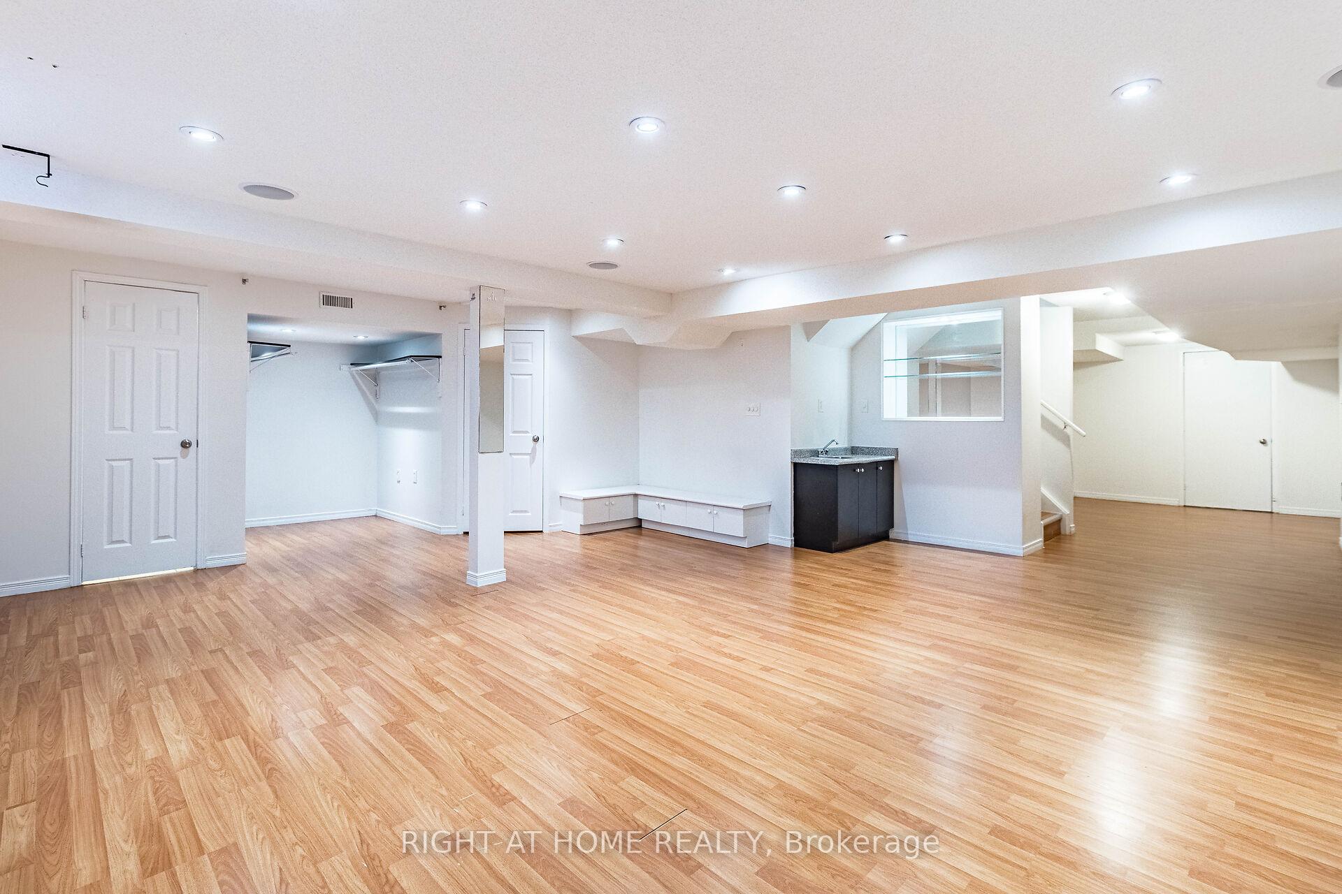 Photo 36 of 137 Queen Isabella Crescent, Vaughan, Vellore Village — HOMEH