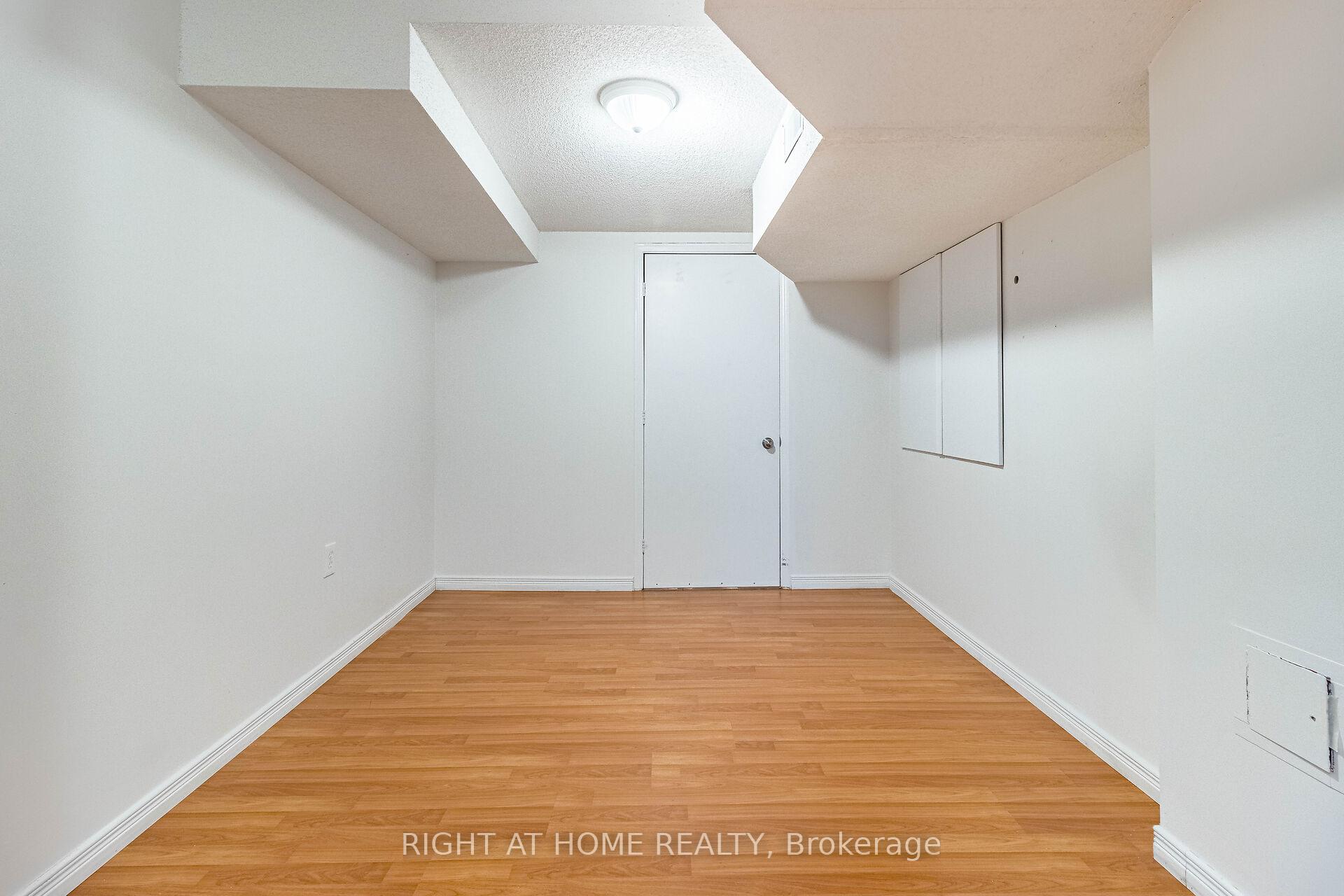Photo 38 of 137 Queen Isabella Crescent, Vaughan, Vellore Village — HOMEH