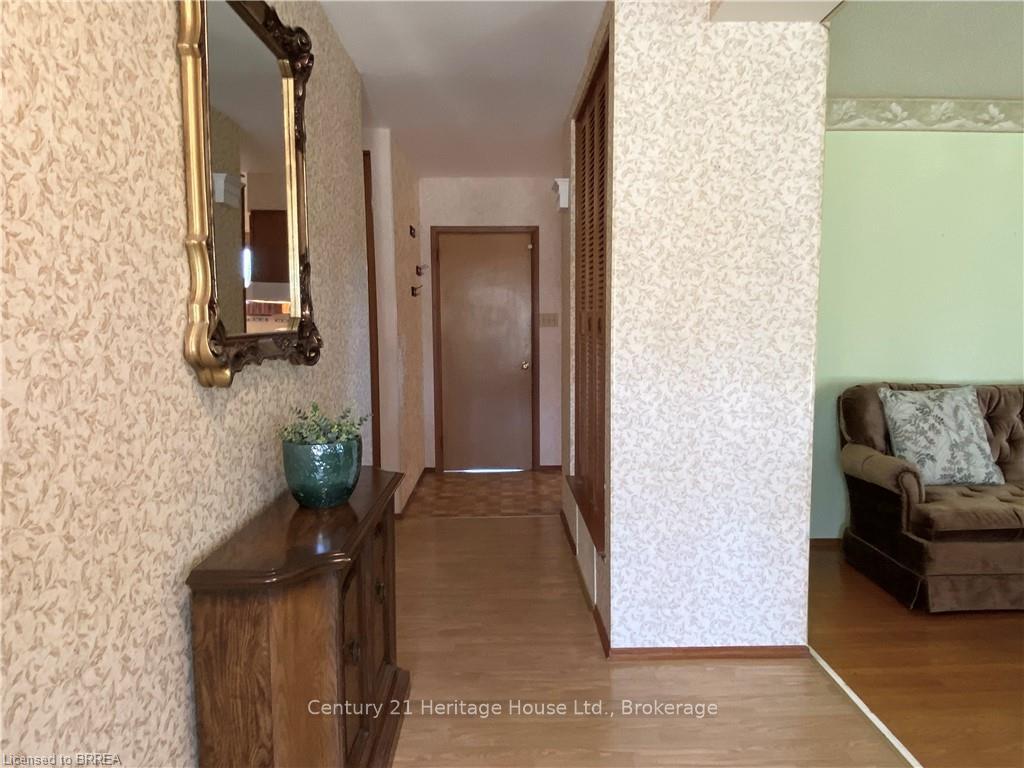 Photo 9 of 41 Dunsdon Street, Brant, Brantford Twp — HOMEH