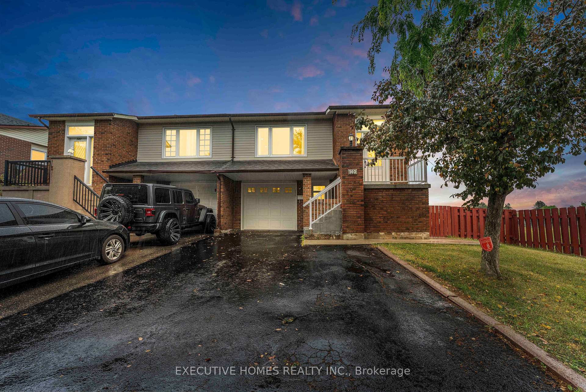 Photo 2 of 140 Weybridge Trail, Brampton, Madoc — HOMEH