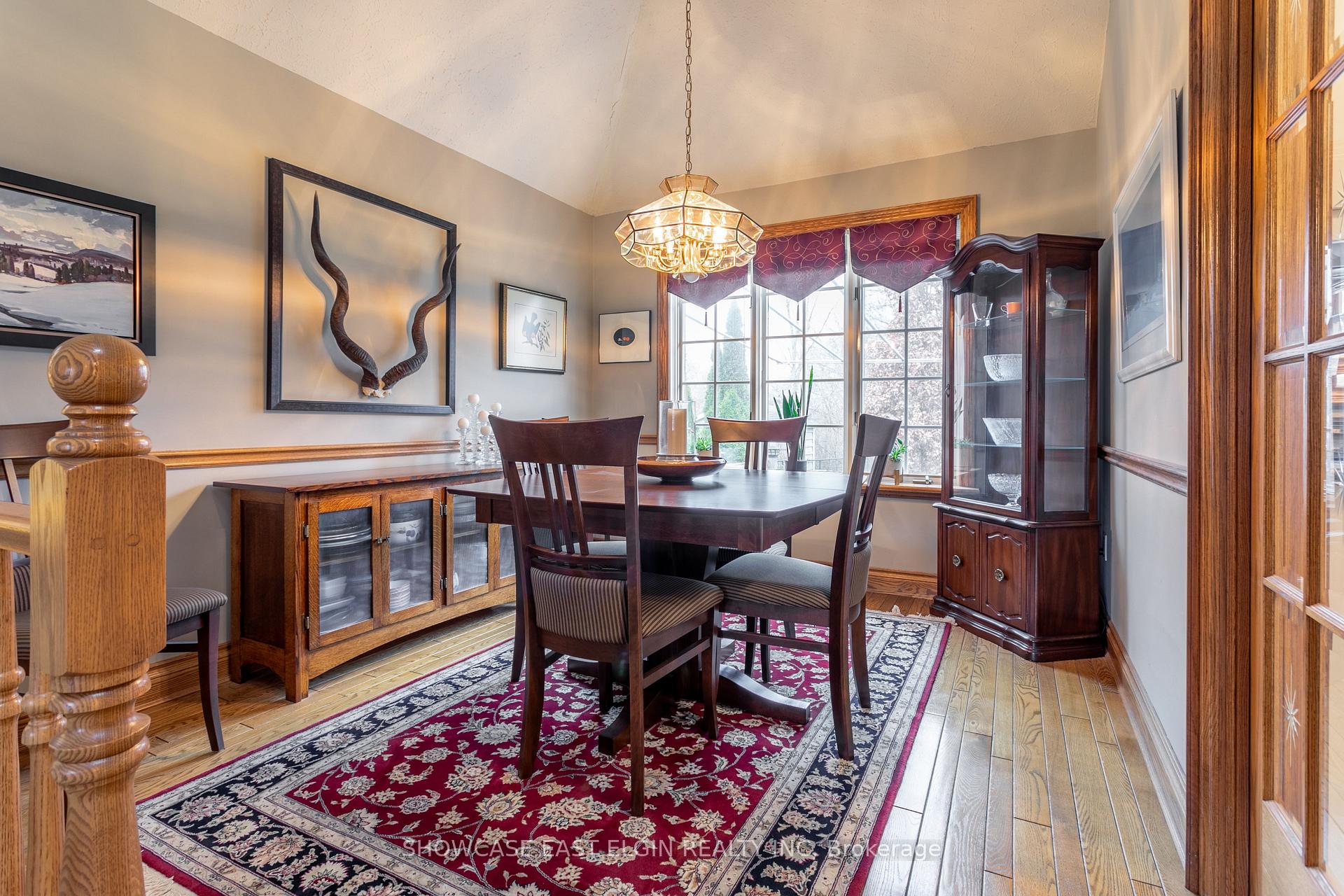 Photo 10 of 28 Sinclair Crescent, Aylmer — HOMEH