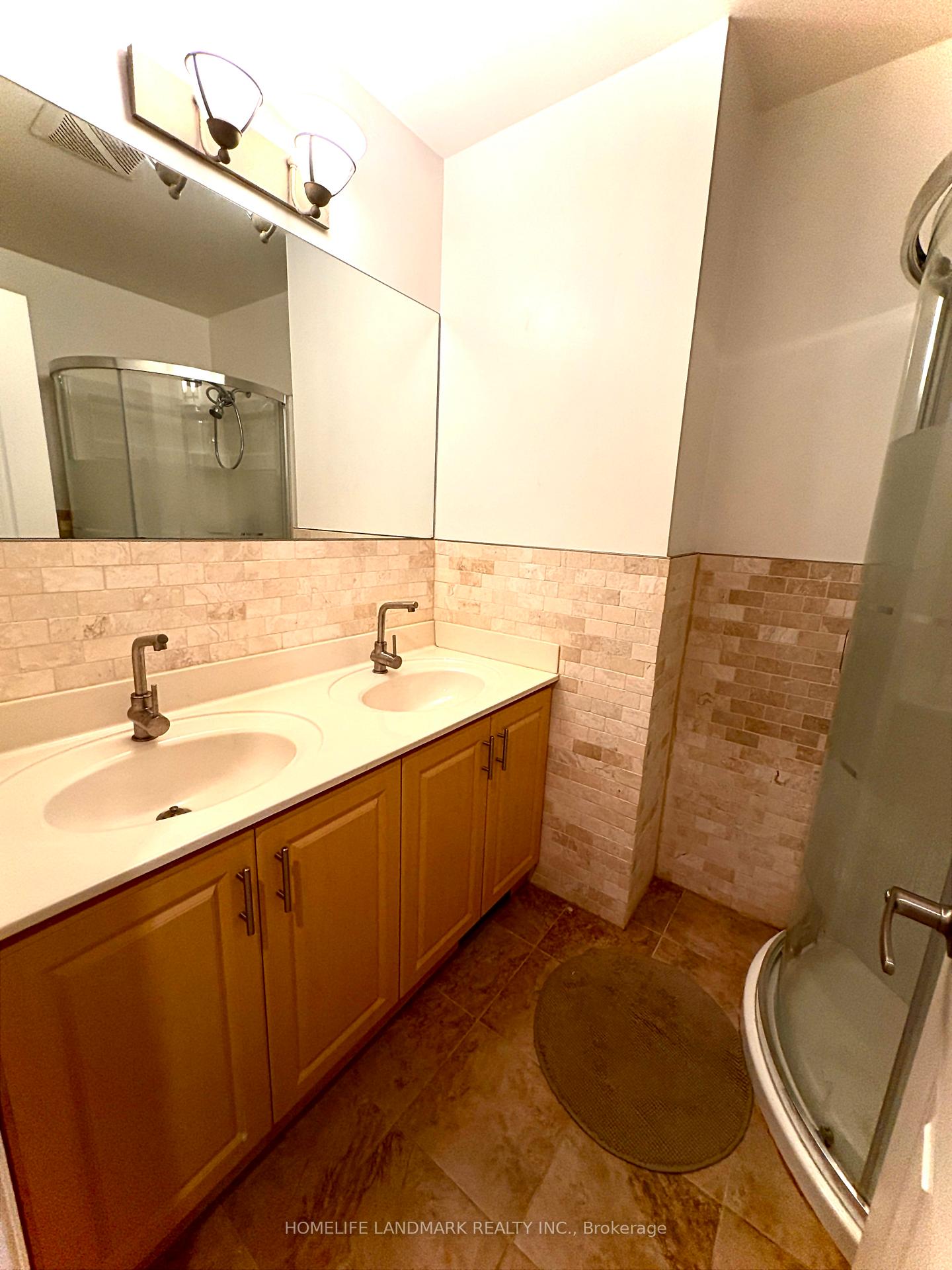 Photo 15 of 129 Glen Shields Avenue, Vaughan, Glen Shields — HOMEH