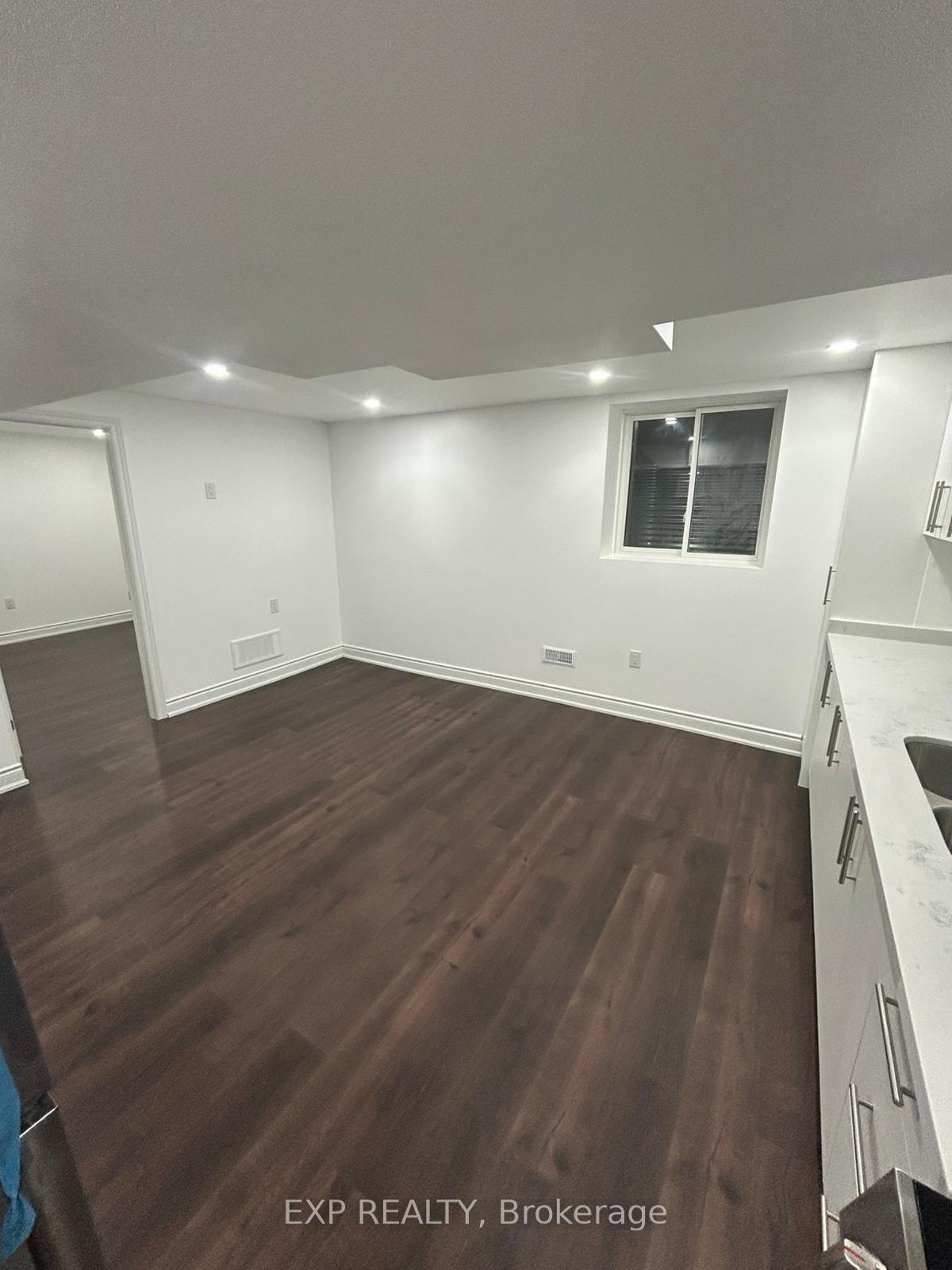 Photo 5 of 85 Flagg Avenue, Brant, Paris — HOMEH