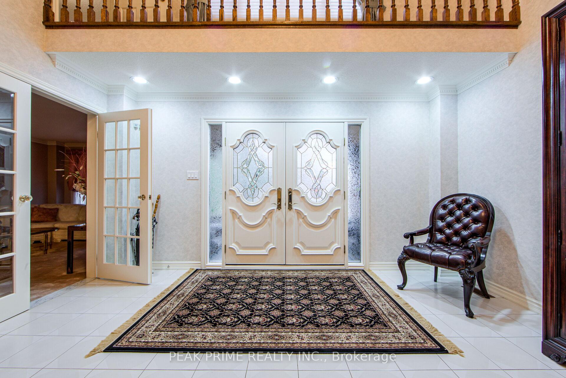 Photo 6 of 120 Bell Harbour Place, Vaughan, East Woodbridge — HOMEH