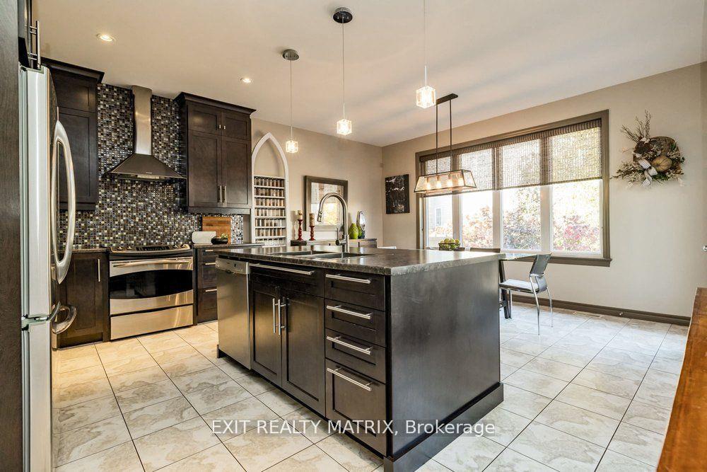 Photo 10 of 89 Stonewater Bay, Carleton Place — HOMEH