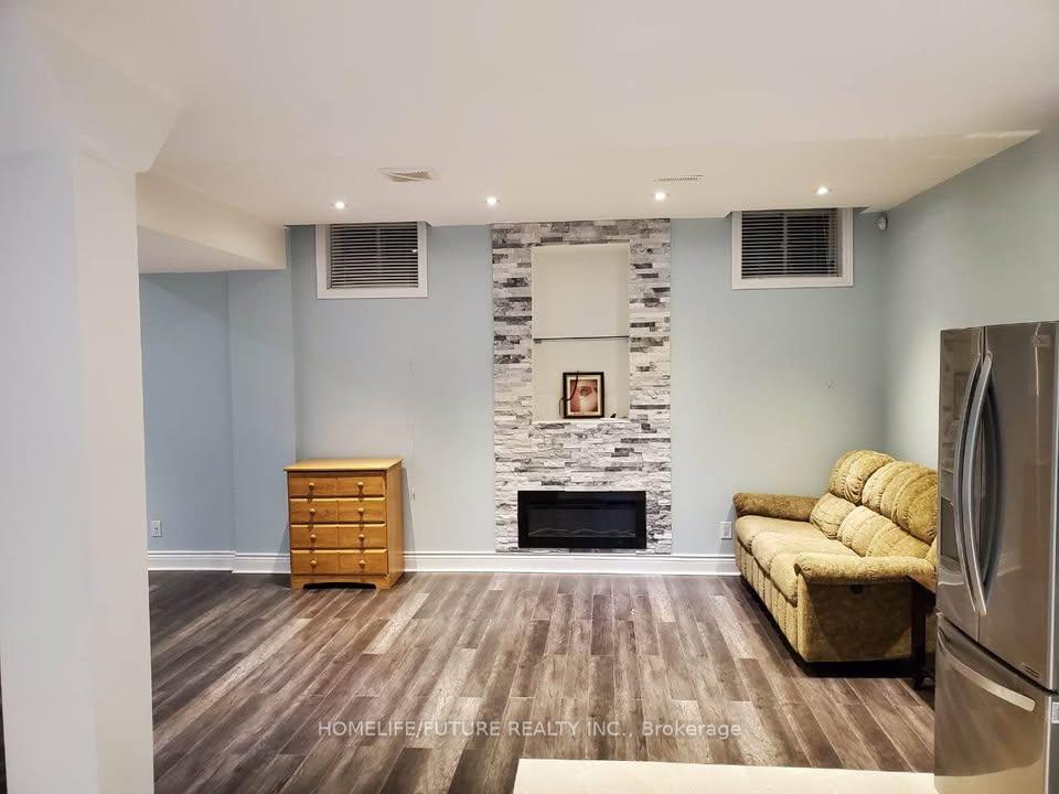 Photo 9 of Unit BSMT, 6 Gainsford Road, Brampton, Credit Valley — HOMEH