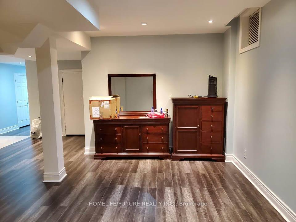 Photo 13 of Unit BSMT, 6 Gainsford Road, Brampton, Credit Valley — HOMEH