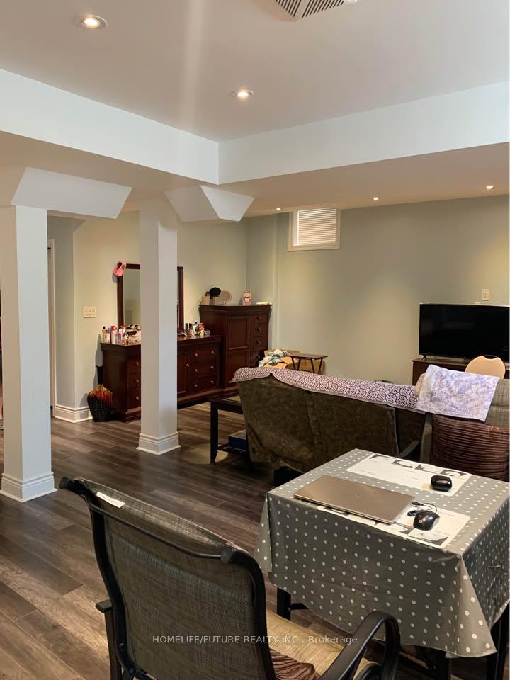 Photo 7 of Unit BSMT, 6 Gainsford Road, Brampton, Credit Valley — HOMEH