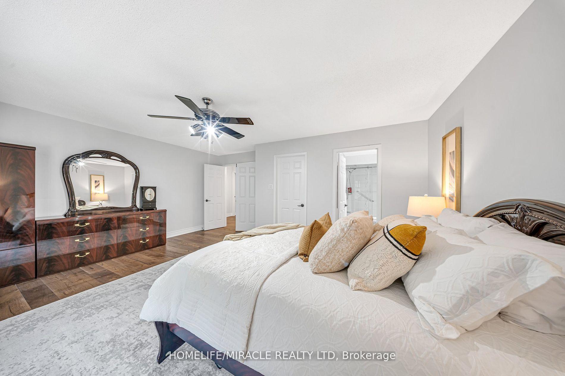 Photo 22 of 19 McCabe Crescent, Vaughan, Lakeview Estates — HOMEH