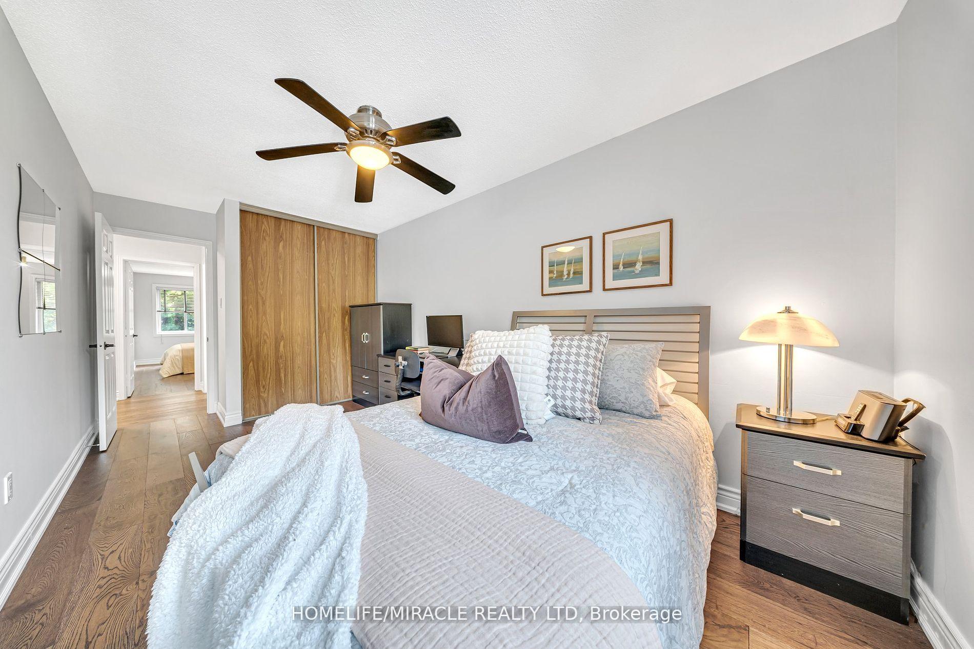 Photo 28 of 19 McCabe Crescent, Vaughan, Lakeview Estates — HOMEH
