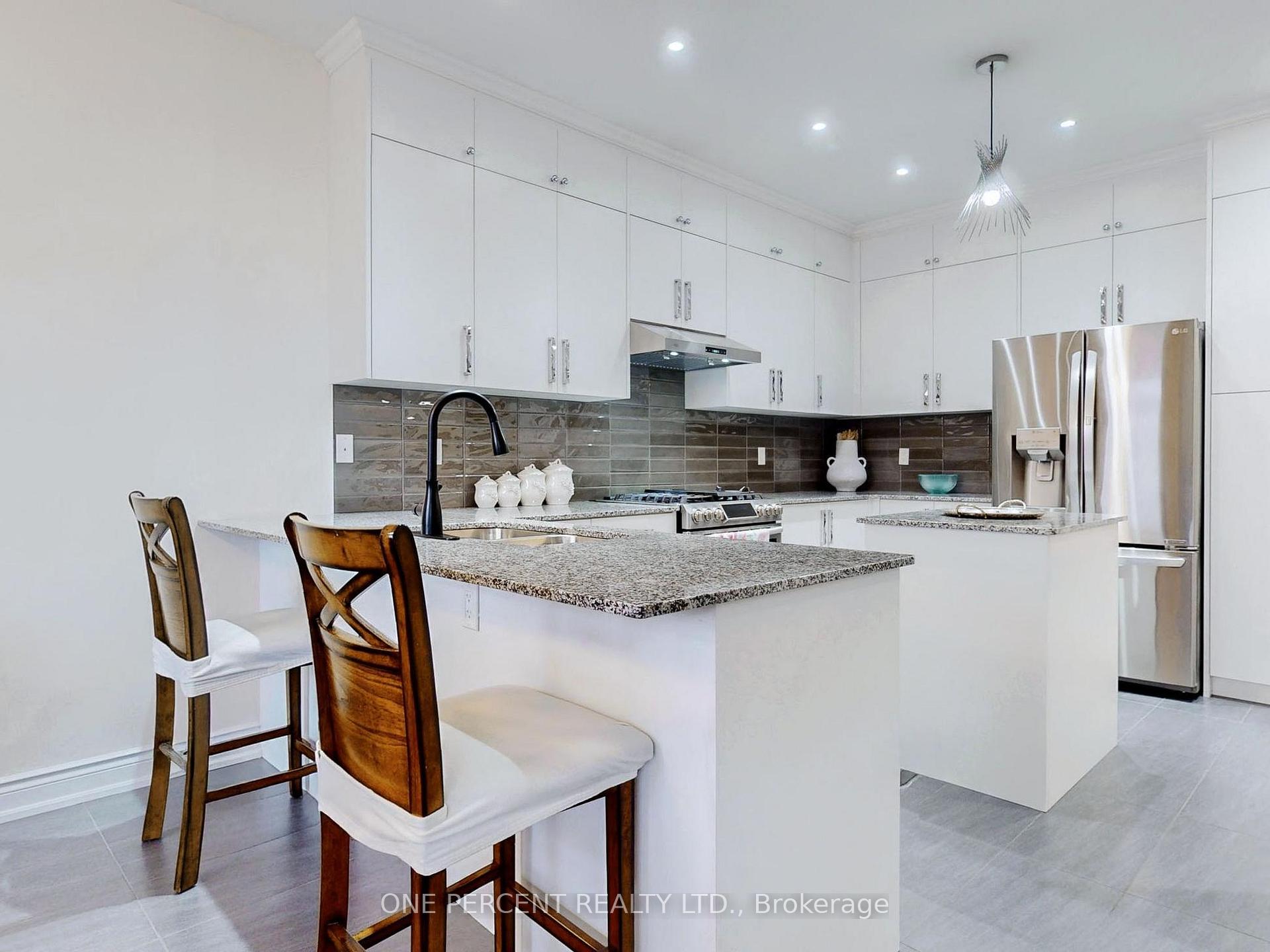 Photo 12 of 107 Vellore Park Avenue, Vaughan, Vellore Village — HOMEH