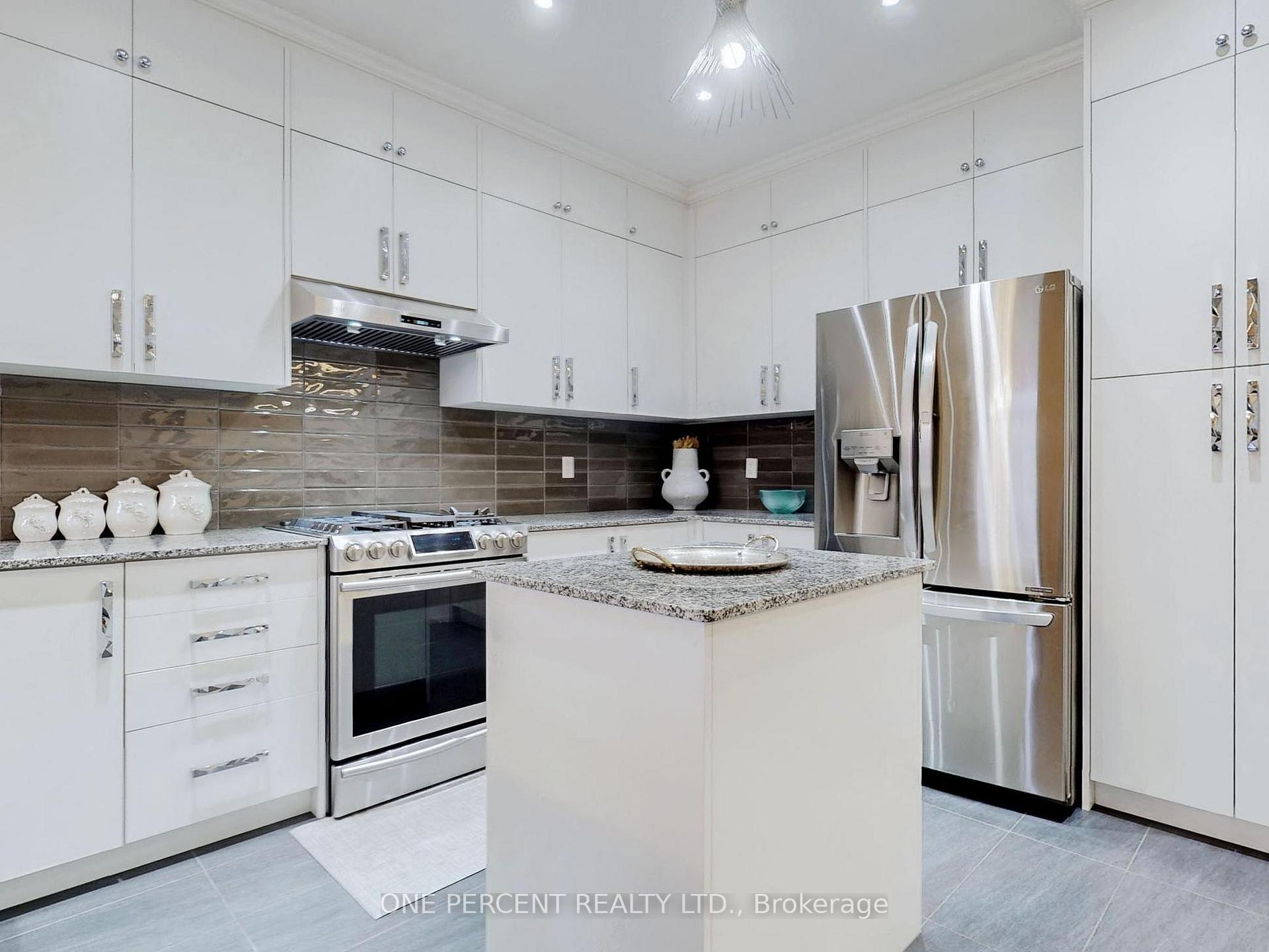Photo 13 of 107 Vellore Park Avenue, Vaughan, Vellore Village — HOMEH