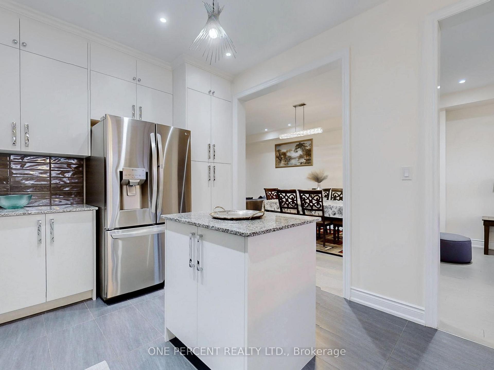 Photo 16 of 107 Vellore Park Avenue, Vaughan, Vellore Village — HOMEH