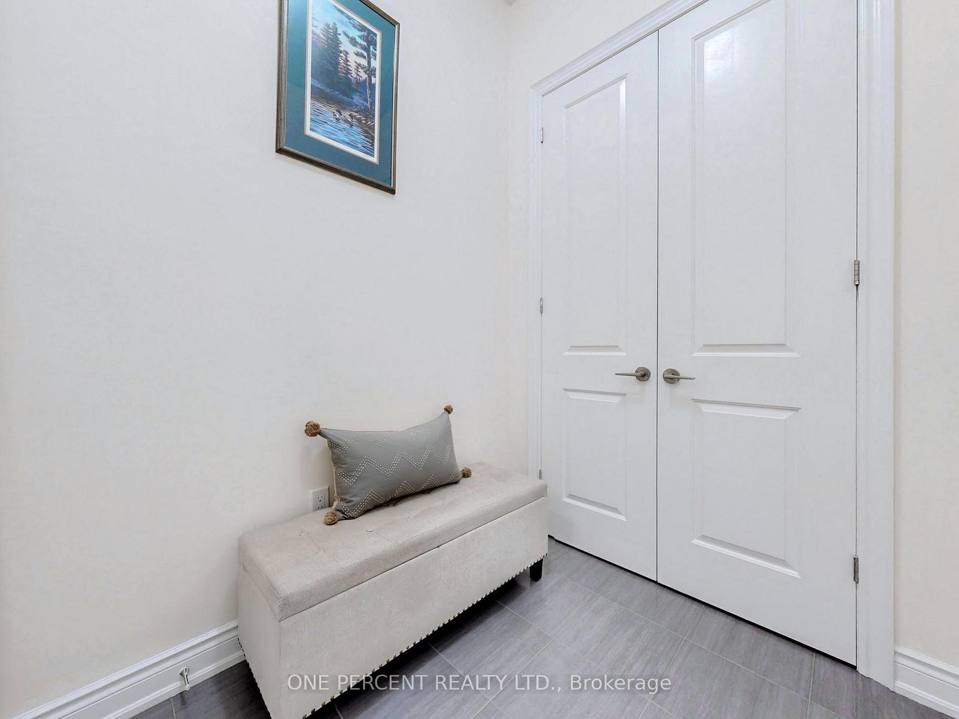 Photo 18 of 107 Vellore Park Avenue, Vaughan, Vellore Village — HOMEH