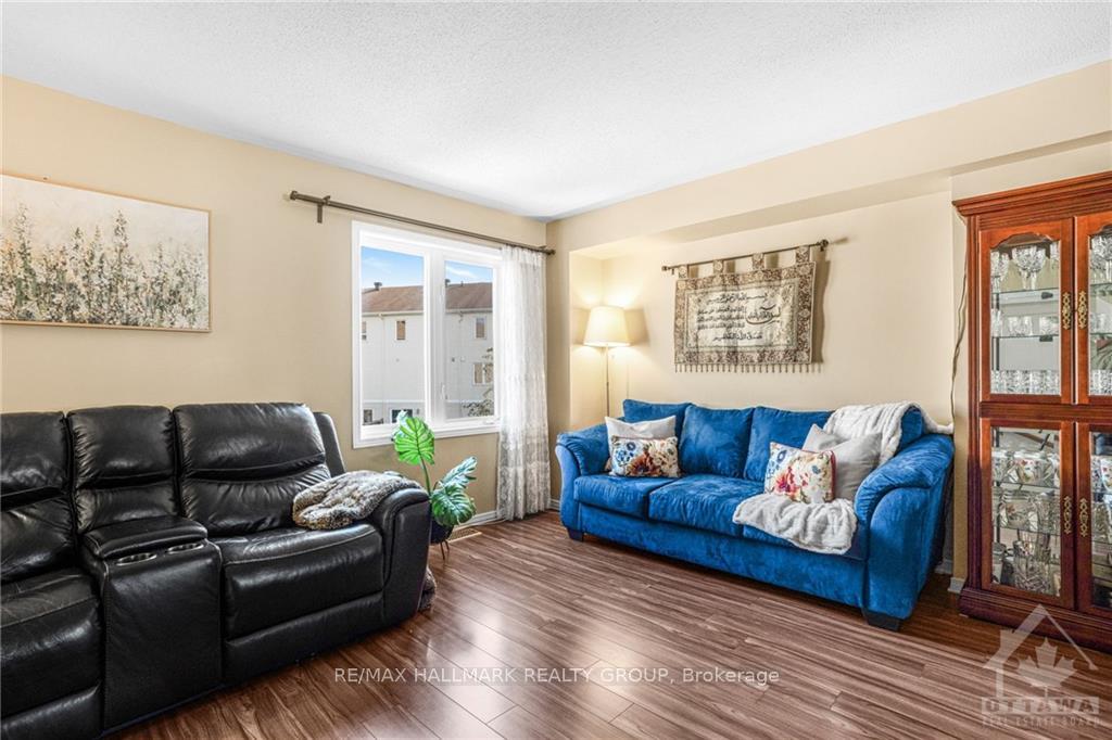 Photo 9 of 422 Sadar, Ottawa, Barrhaven - Cedargrove/Fraserdale — HOMEH