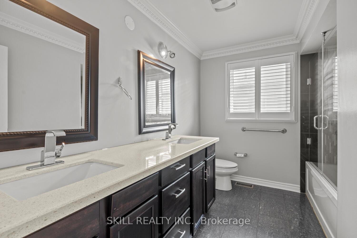 Photo 25 of 49 Amy Court, Vaughan, East Woodbridge — HOMEH