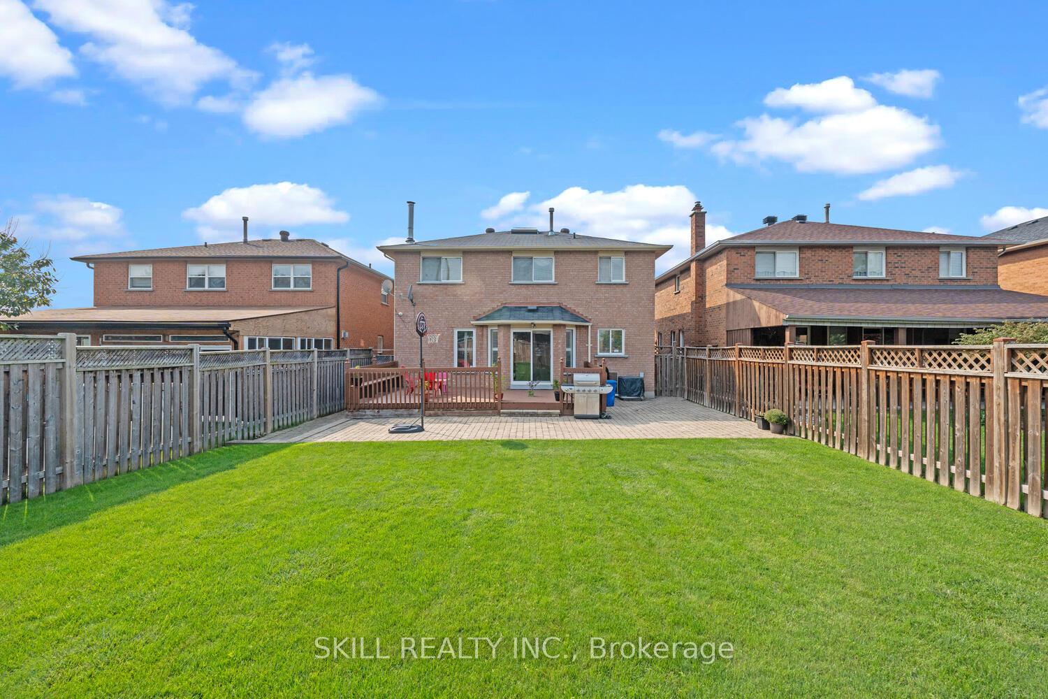 Photo 35 of 49 Amy Court, Vaughan, East Woodbridge — HOMEH