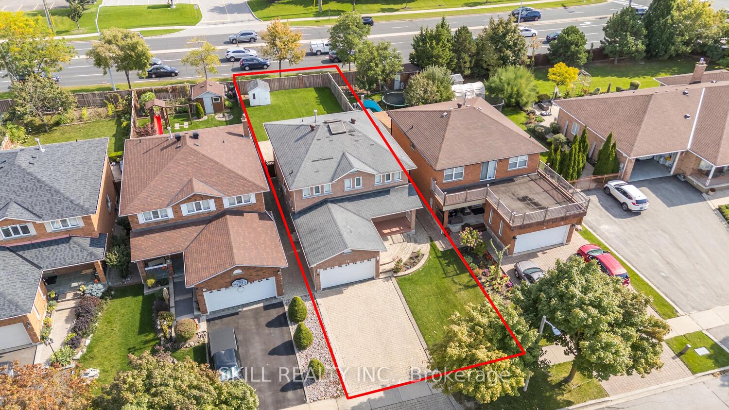 Photo 37 of 49 Amy Court, Vaughan, East Woodbridge — HOMEH