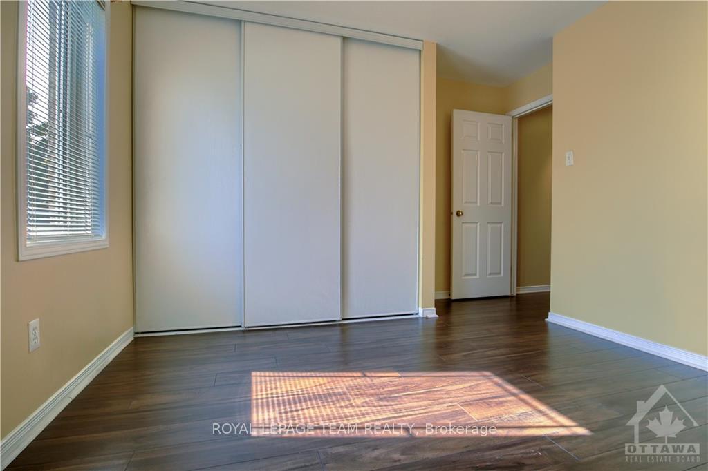 Photo 19 of 325 Bakewell Crescent, Ottawa, Barrhaven - Strandherd — HOMEH