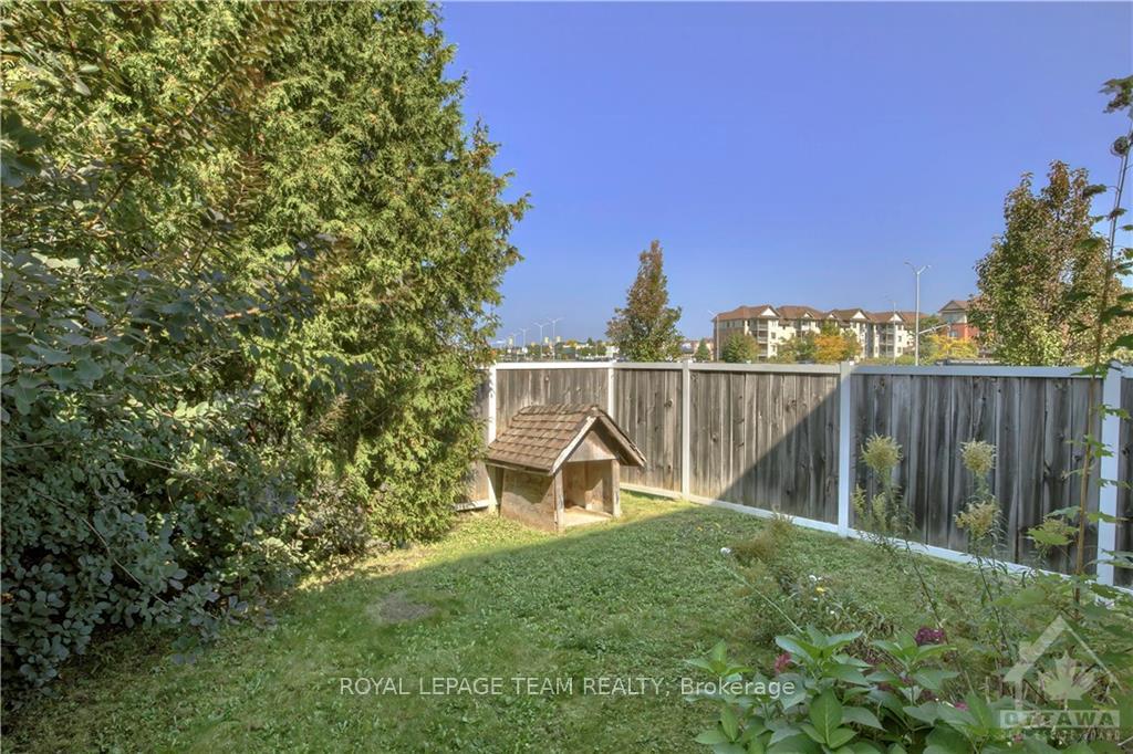 Photo 23 of 325 Bakewell Crescent, Ottawa, Barrhaven - Strandherd — HOMEH