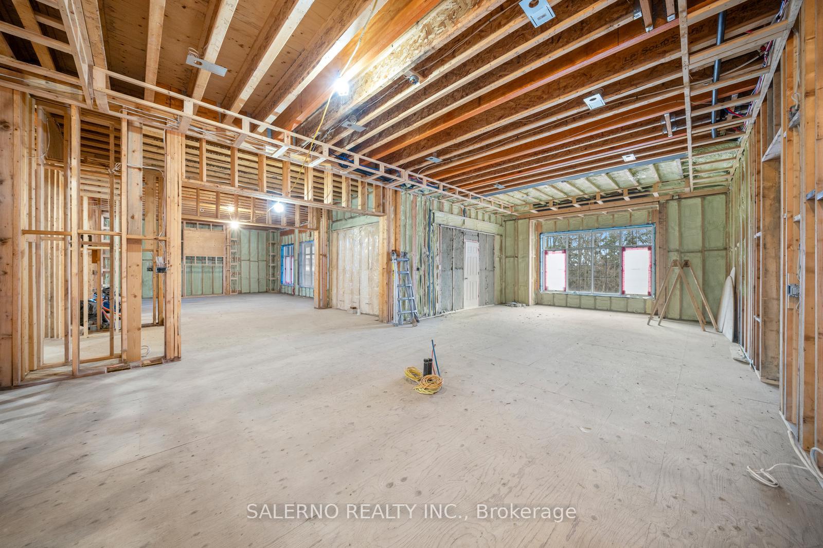 Photo 15 of 191 Old Humber Crescent, Vaughan, Kleinburg — HOMEH