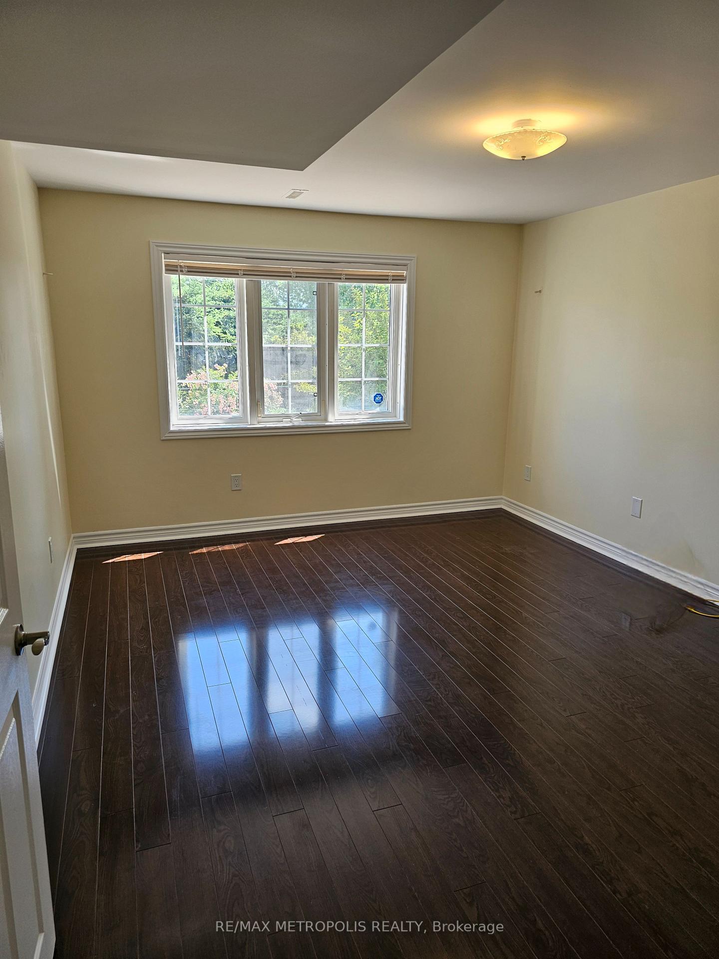 Photo 2 of Unit BSMT, 25 Stoneylake Avenue, Brampton, Madoc — HOMEH