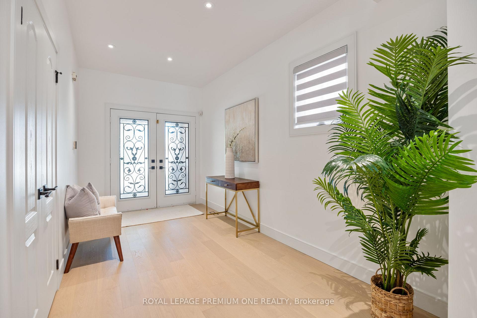 Photo 5 of 9 Colle Melito Way, Vaughan, Sonoma Heights — HOMEH