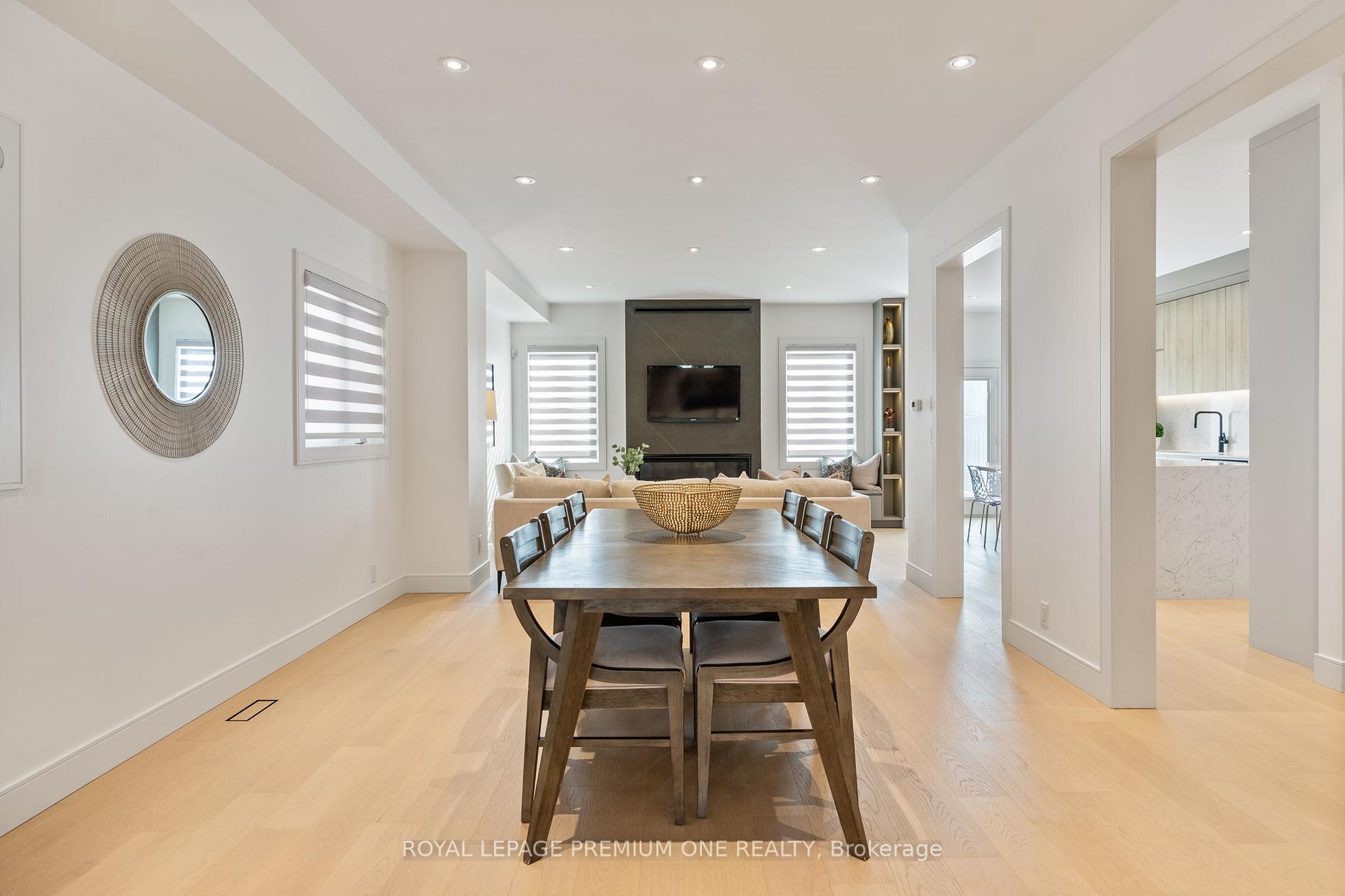 Photo 8 of 9 Colle Melito Way, Vaughan, Sonoma Heights — HOMEH