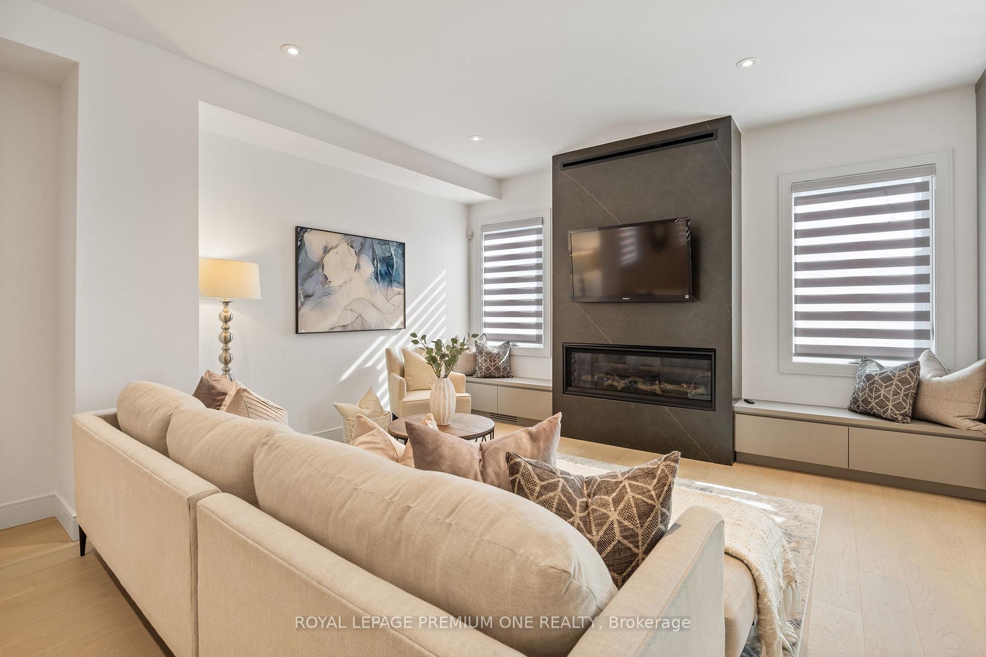 Photo 10 of 9 Colle Melito Way, Vaughan, Sonoma Heights — HOMEH