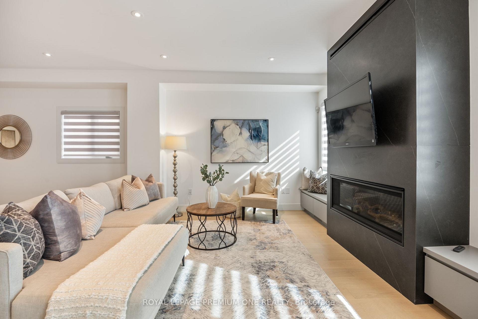 Photo 11 of 9 Colle Melito Way, Vaughan, Sonoma Heights — HOMEH