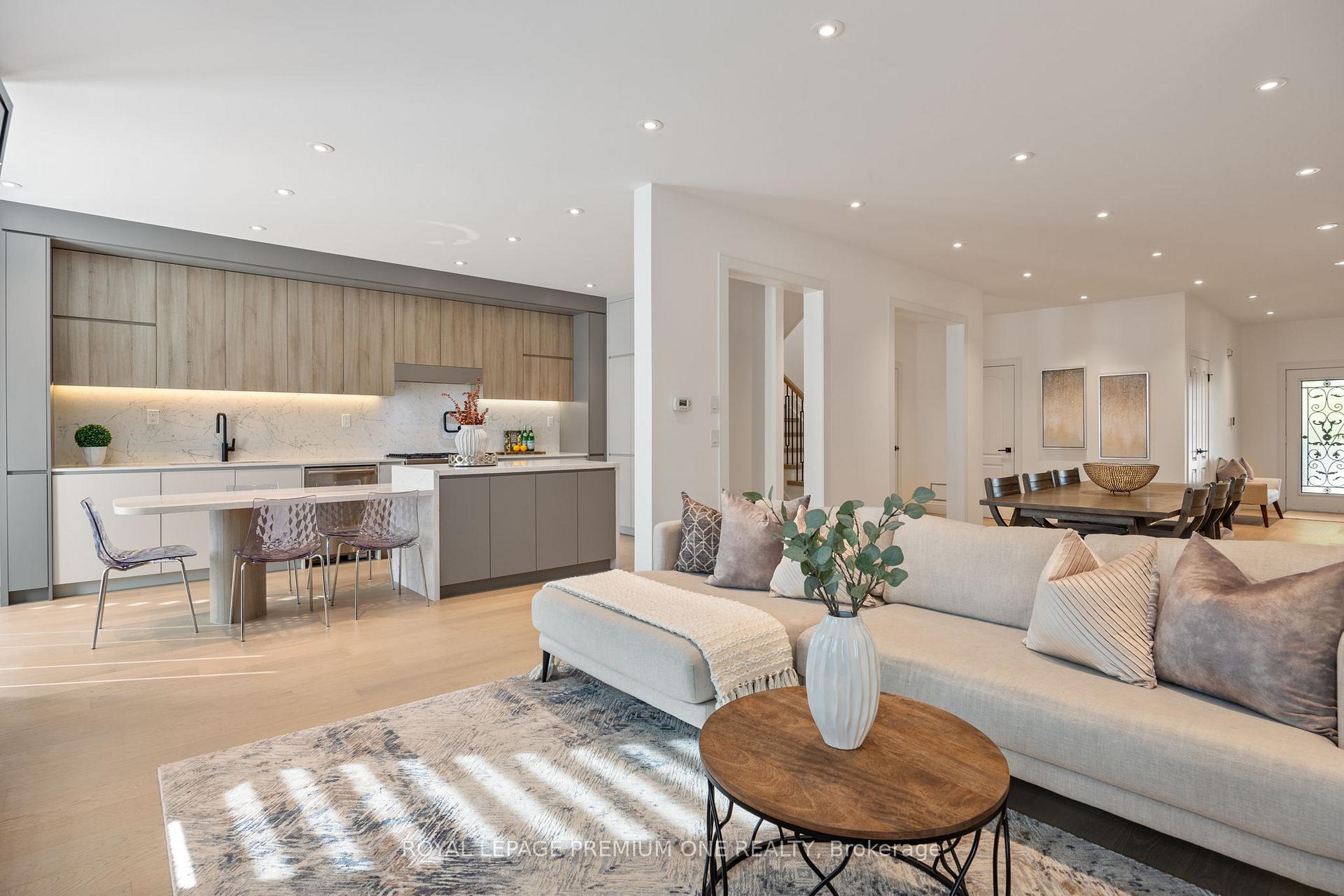 Photo 13 of 9 Colle Melito Way, Vaughan, Sonoma Heights — HOMEH
