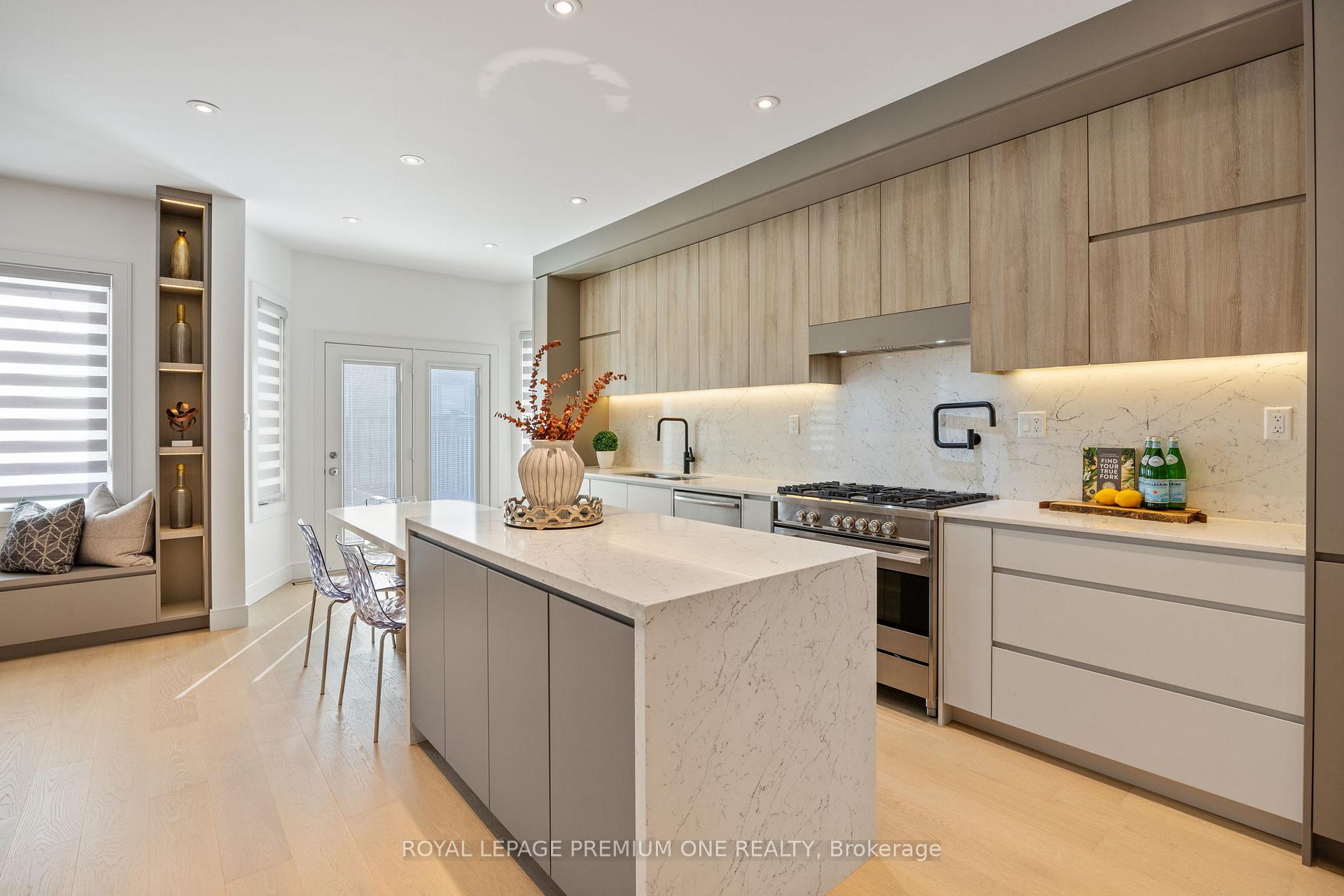 Photo 14 of 9 Colle Melito Way, Vaughan, Sonoma Heights — HOMEH