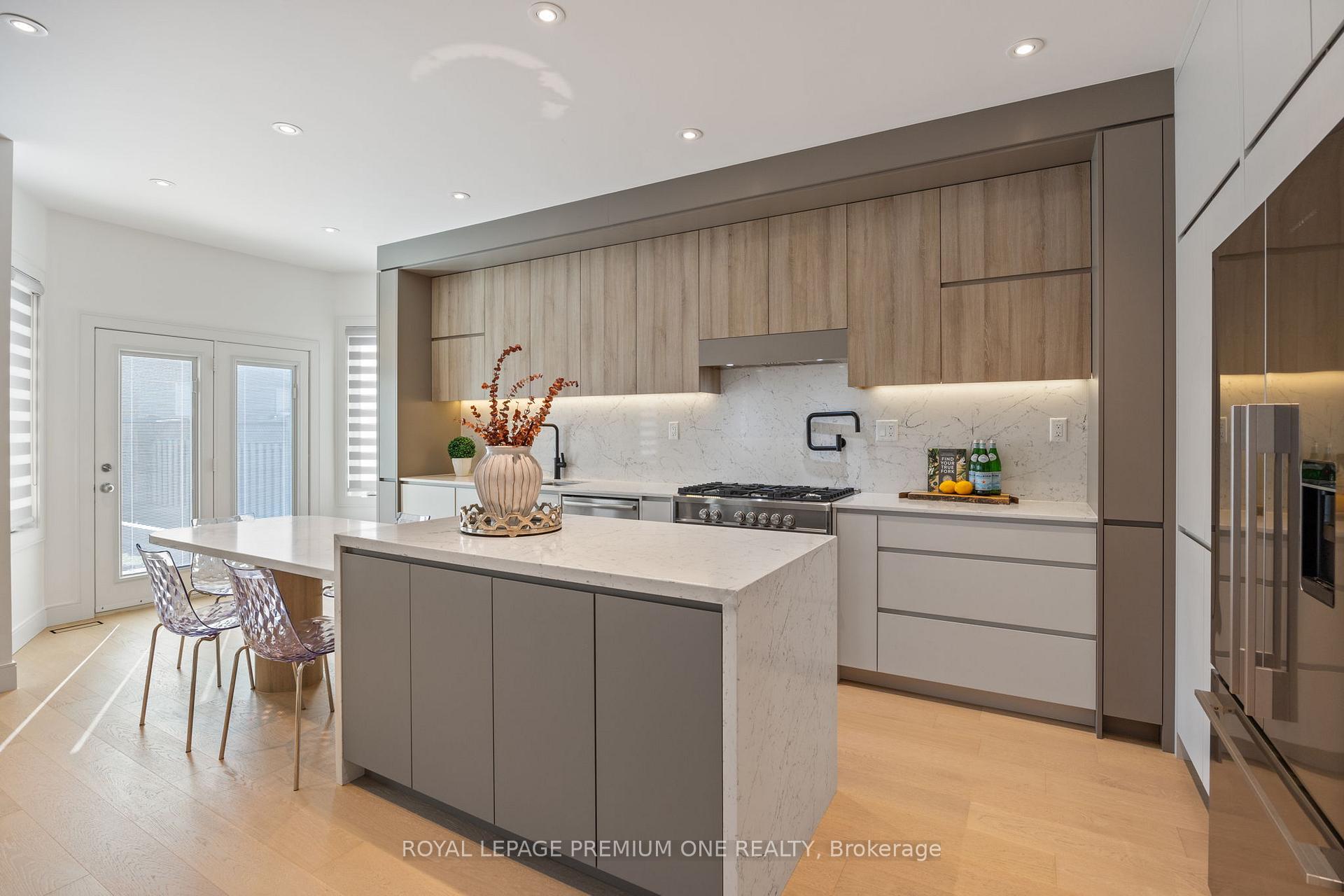 Photo 15 of 9 Colle Melito Way, Vaughan, Sonoma Heights — HOMEH