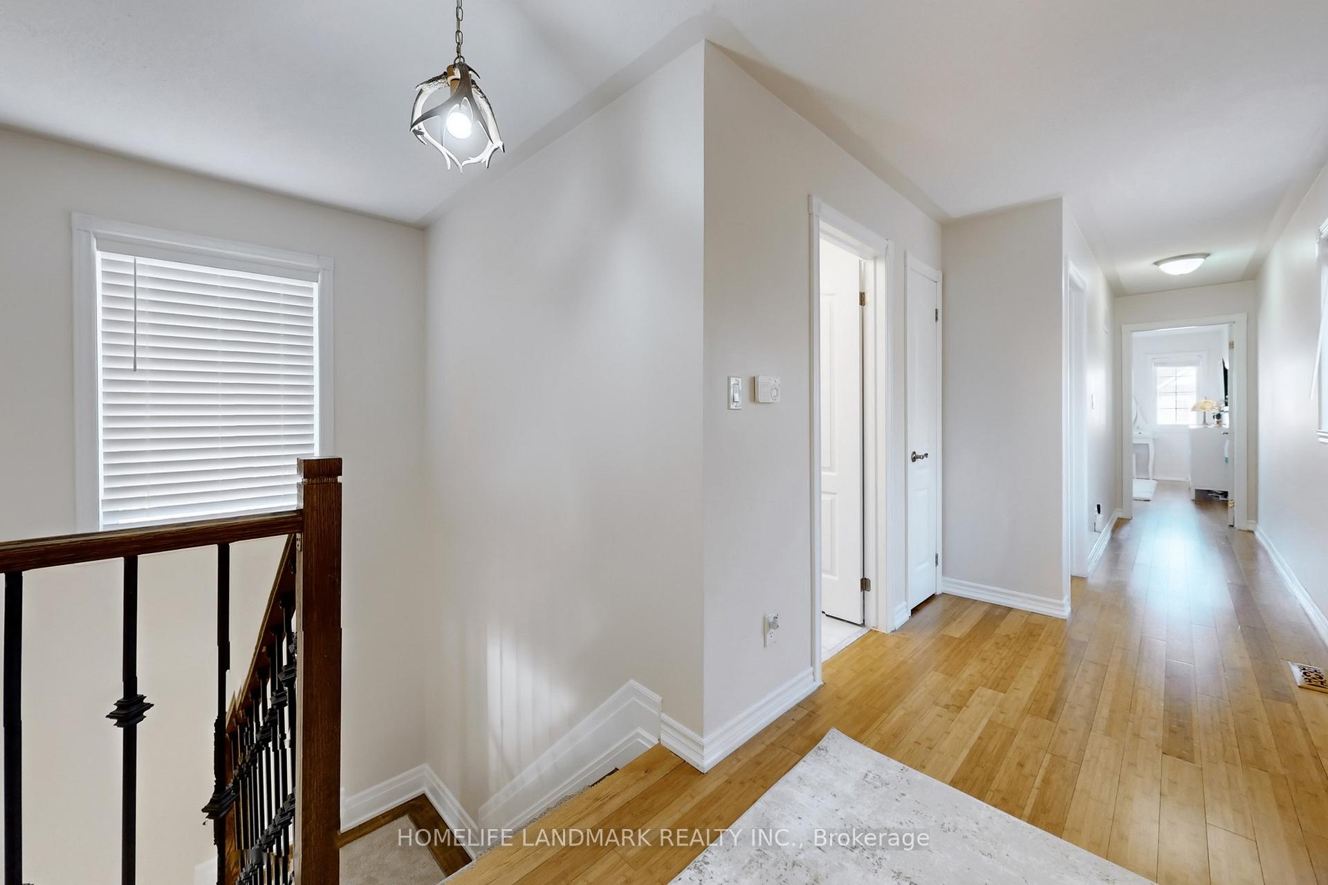 Photo 16 of 37 Del Francesco Way, Vaughan, Vellore Village — HOMEH