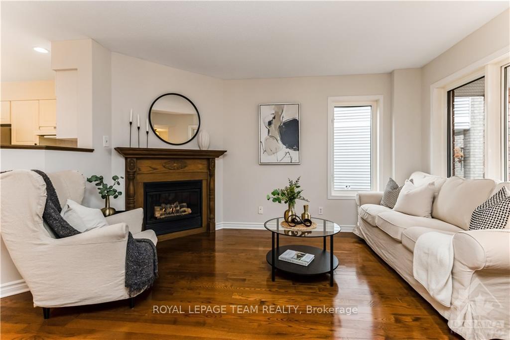 Photo 6 of 77 Mullcraft Crescent, Ottawa, Barrhaven - Longfields — HOMEH