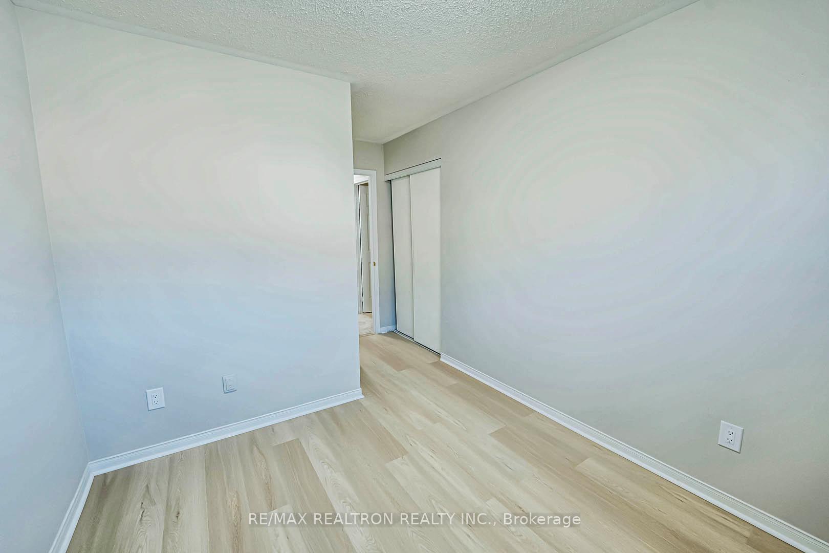 Photo 31 of 32 Kelso Crescent, Vaughan, Maple — HOMEH