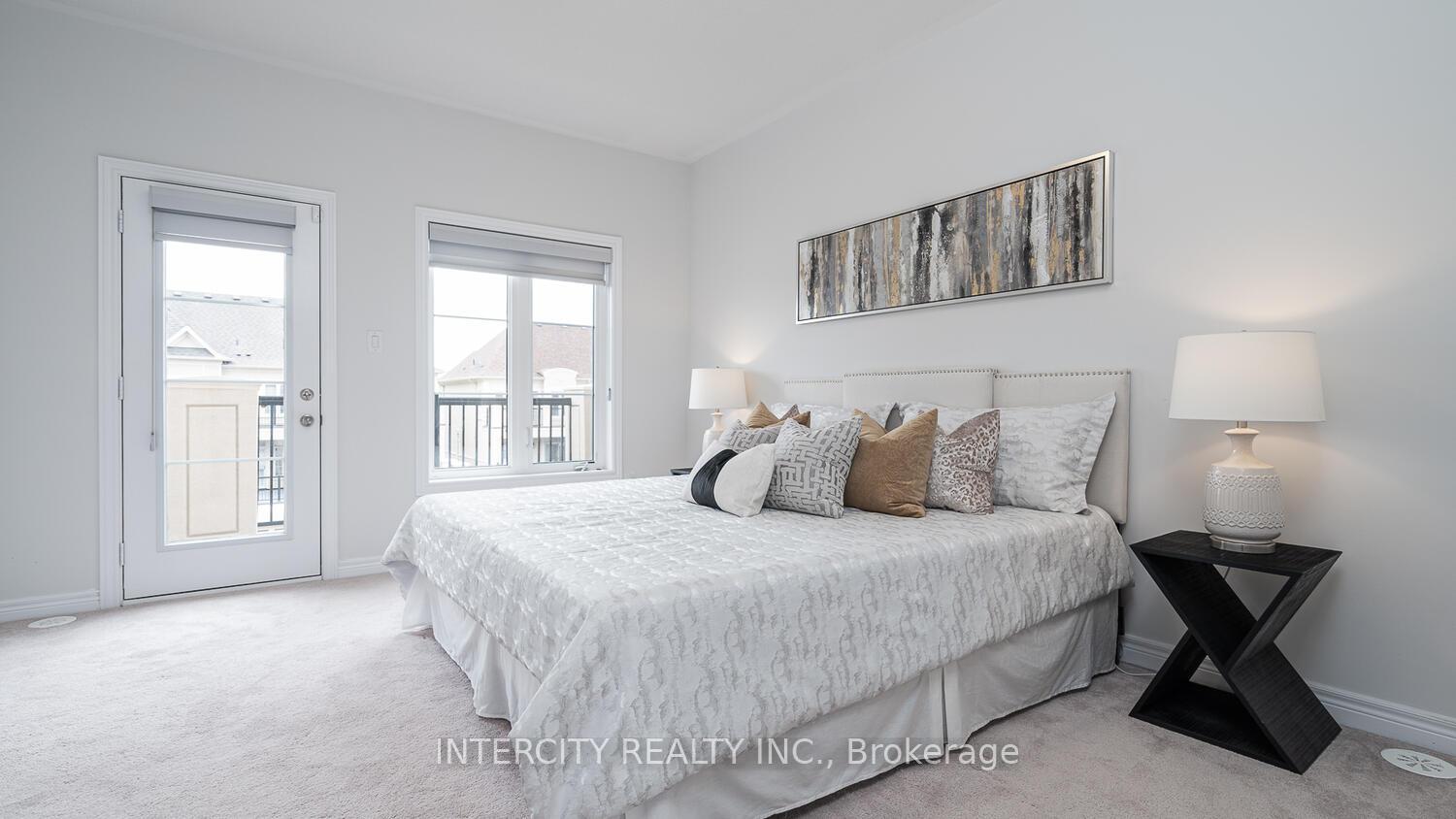 Photo 18 of 105 Grand Trunk Avenue, Vaughan, Patterson — HOMEH