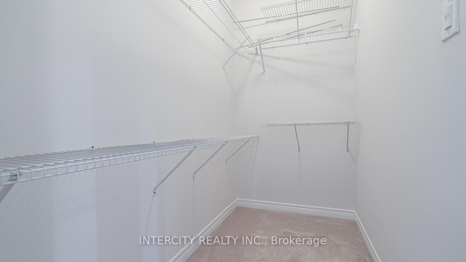 Photo 20 of 105 Grand Trunk Avenue, Vaughan, Patterson — HOMEH