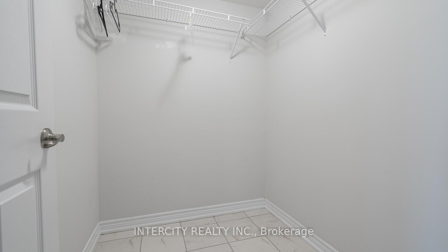 Photo 33 of 105 Grand Trunk Avenue, Vaughan, Patterson — HOMEH