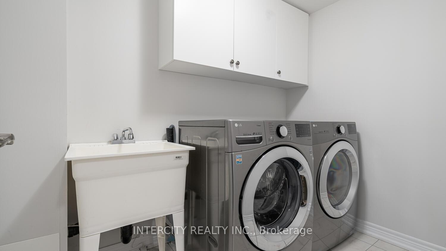 Photo 35 of 105 Grand Trunk Avenue, Vaughan, Patterson — HOMEH