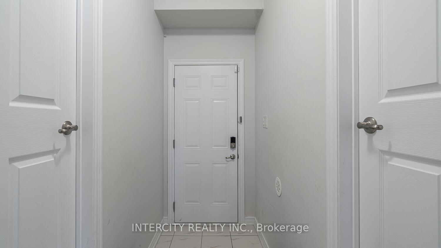 Photo 36 of 105 Grand Trunk Avenue, Vaughan, Patterson — HOMEH